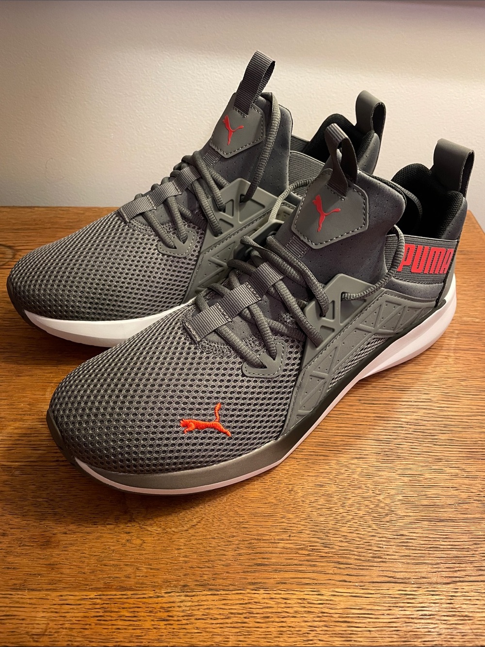 Puma Men’s Softride Enzo NXT Fade Sneakers. Size 10.5